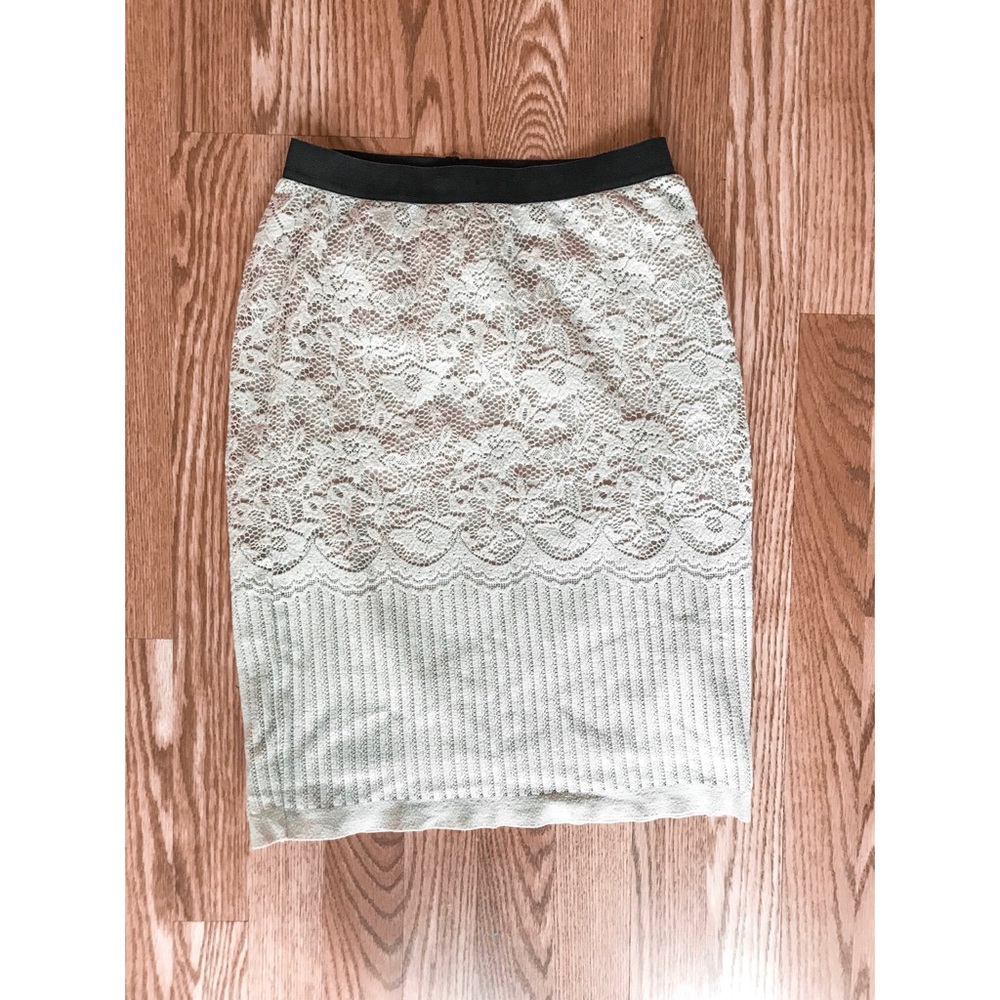 H&M Lace Detail Pencil Skirt